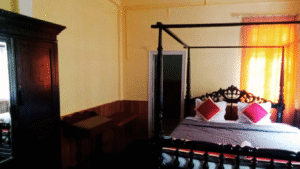 Heritage Room with a double-bed at Albion Heritage House